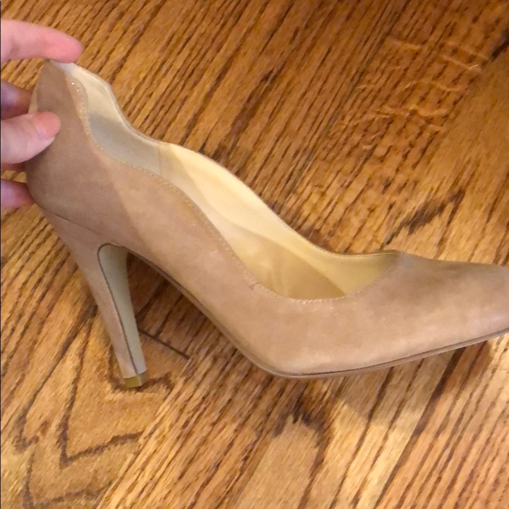 *Brand New* Nine West Nude Pump